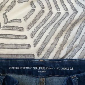 Chico’s Perfect Stretch Girlfriend Ankle Jeans 2.5 regular
